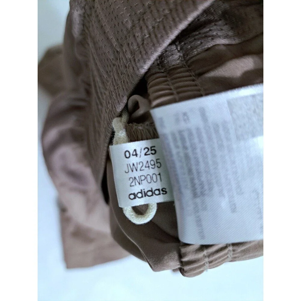 Adidas Aeroready Shorts Men's Large Brown Tan Woven Run Gym Summer Essentials
